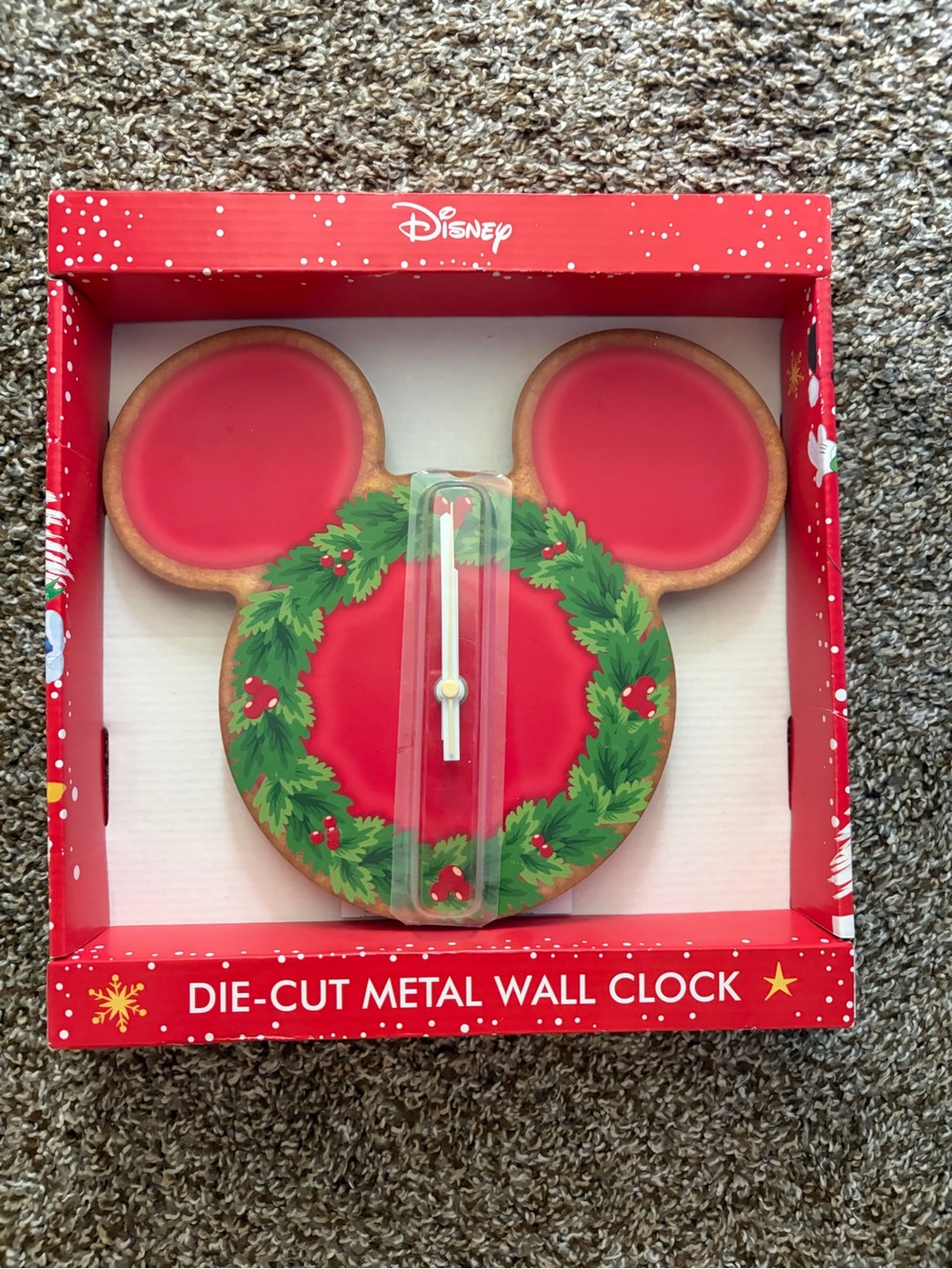 Disney Mickey Christmas Wreath Die-Cut Metal Wall Clock (PlsRead)